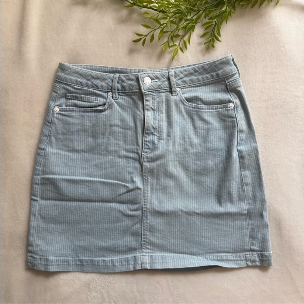 LOFT | Light Blue Striped Mini Skirt - Picture 2 of 9